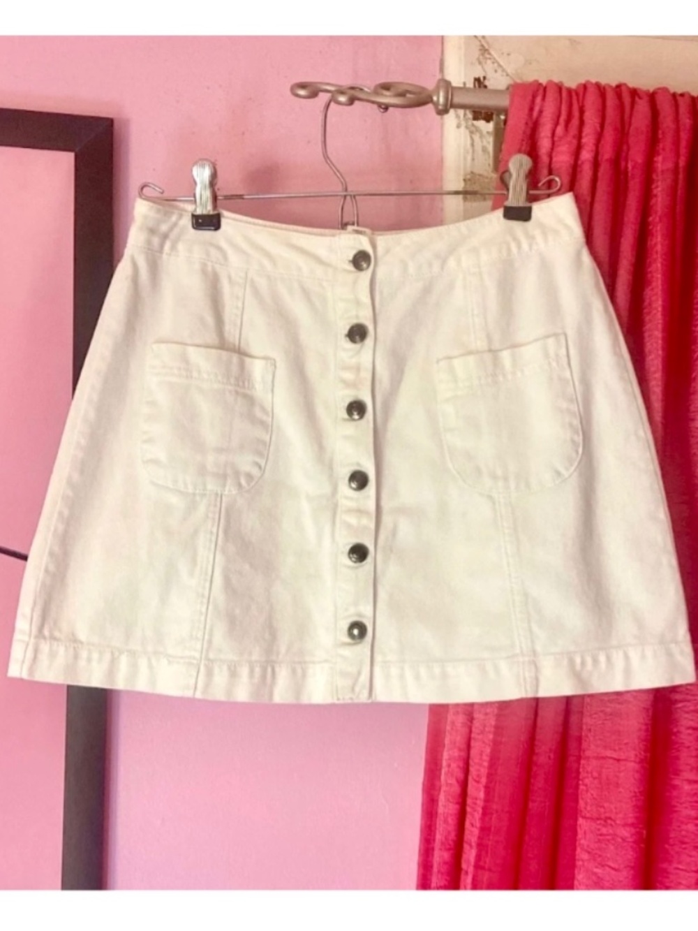 Forever 21 Y2K White Denim Mini Metallic Button up Skirt Pockets Women’s Medium